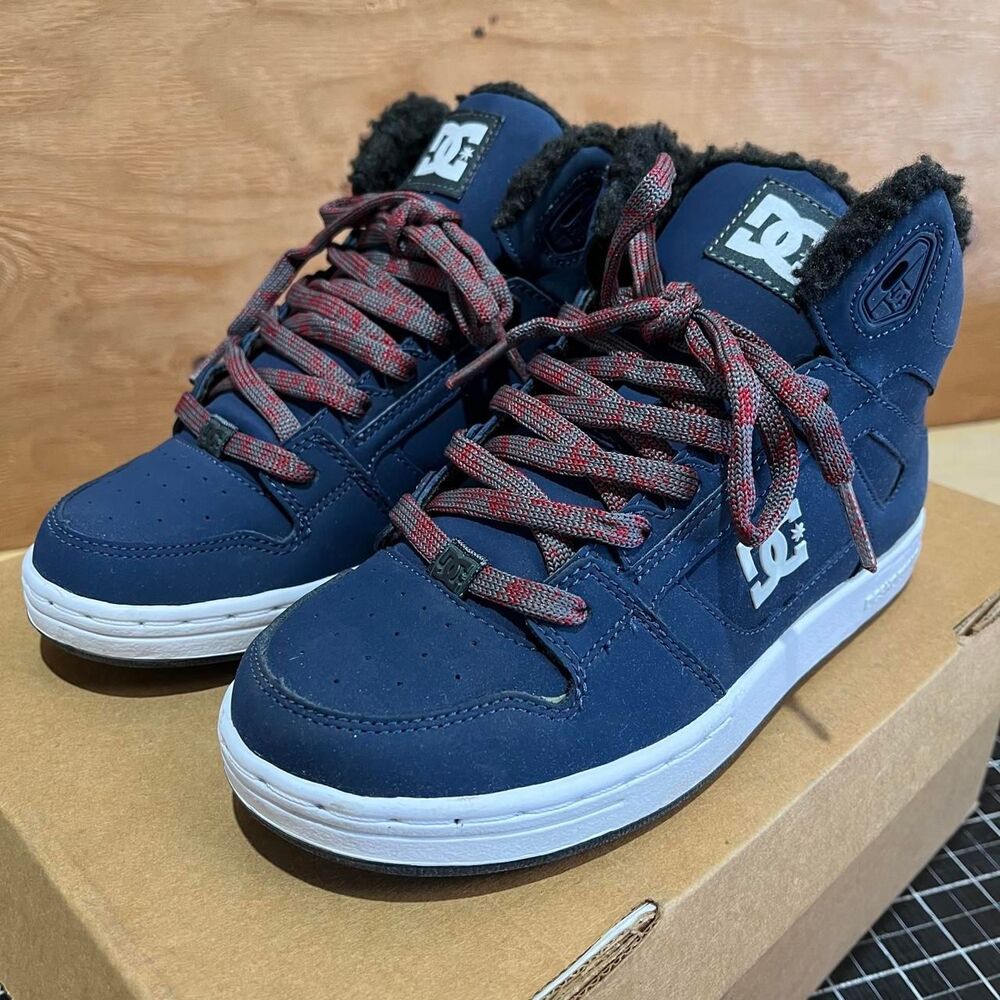 Dc-shoes Navy and Blue Trainers